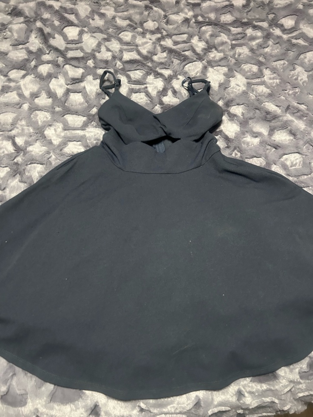 Black Sleeveless Halter Crop Top